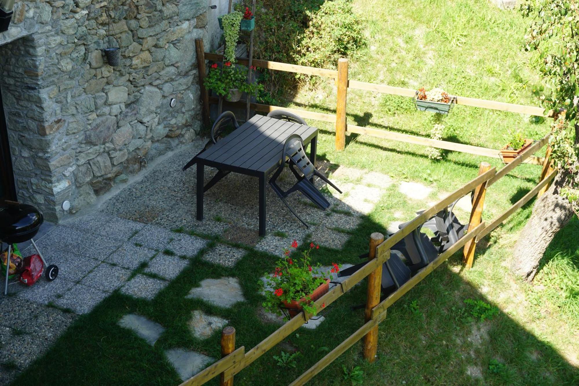 La Crotta Gignod - Cir Vda Gignod 002 Apartman Aosta Kültér fotó